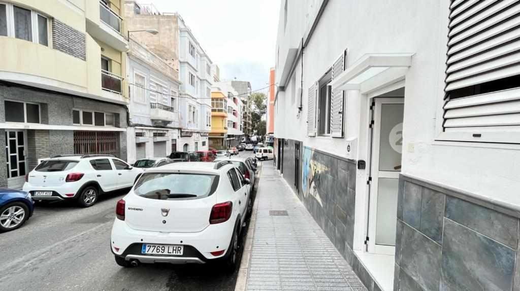 לאס פאלמס דה גראן קנאריה Playa Canteras Suites מראה חיצוני תמונה