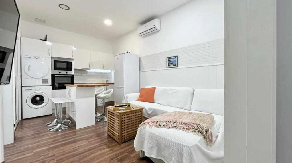 לאס פאלמס דה גראן קנאריה Playa Canteras Suites מראה חיצוני תמונה
